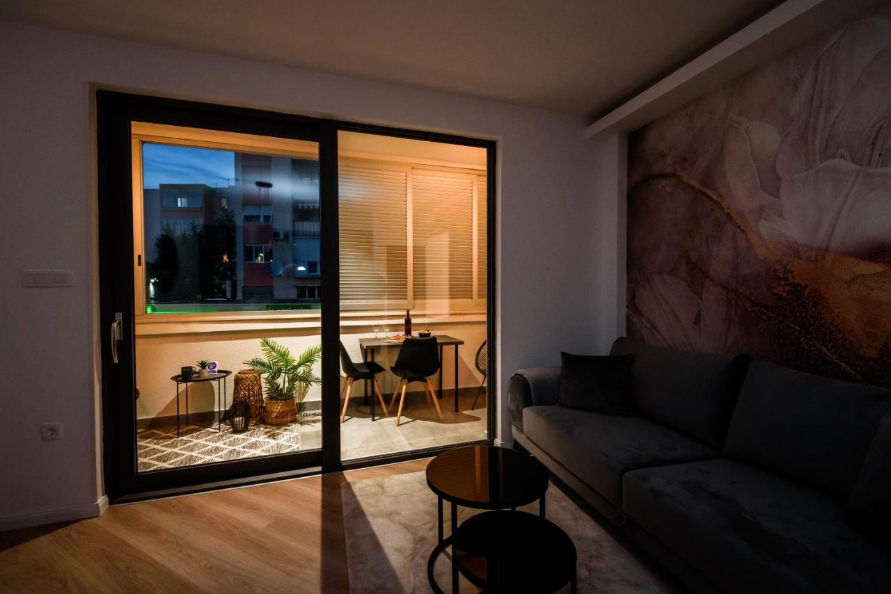 Apartman Olimp Metkovic Bagian luar foto