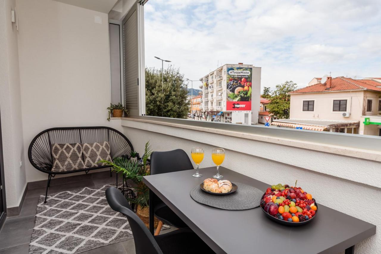 Apartman Olimp Metkovic Bagian luar foto