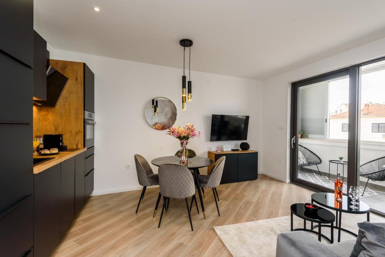 Apartman Olimp Metkovic Bagian luar foto