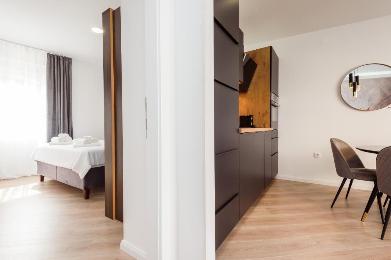 Apartman Olimp Metkovic Bagian luar foto